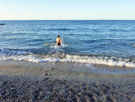 Хочу как папа, после бани зимой в море!