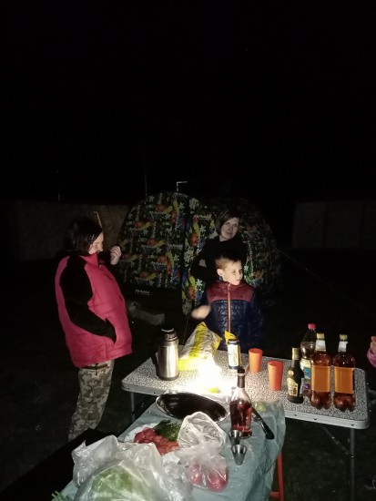 Девчонки и дети вечером в баню не пошли