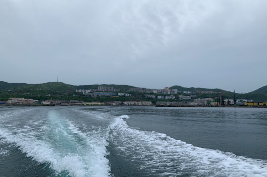 г.Холмск - отход судна.