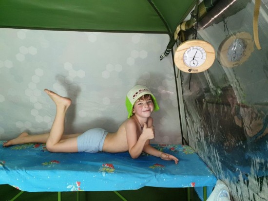 20191101_182536.jpg (91.24 КБ) 8423 просмотра Будущий генерал Мобиба.