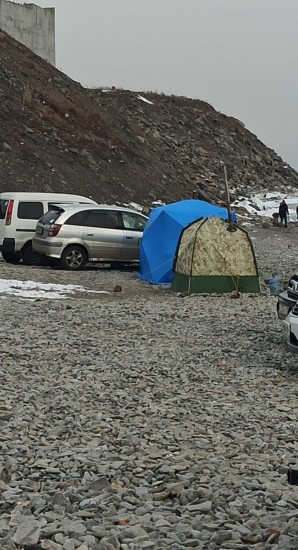 Приехали ещё люди с кайфандрочкой