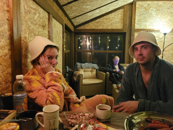 Марину упарили)