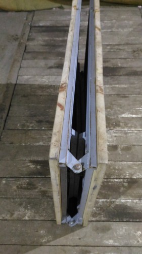 Image_04.jpg (416.45 КБ) 13821 просмотр Шарнир незамысловато сделал но очень надежно.